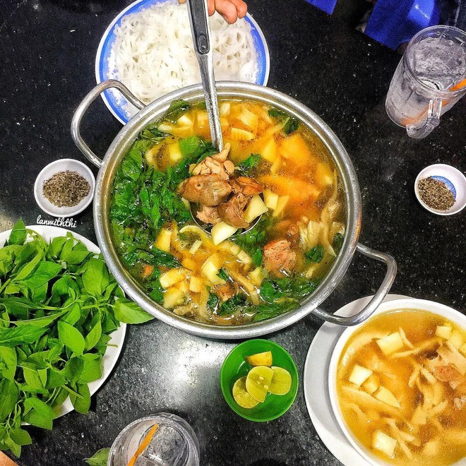 Rủ nhau đến 5 tiệm lẩu gà ngày TP.HCM mát trời ảnh 5