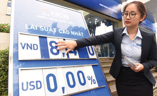 Lãi suất huy động USD vẫn kiên định giữ mức 0% nhằm giảm tình trạng găm giữ ngoại tệ