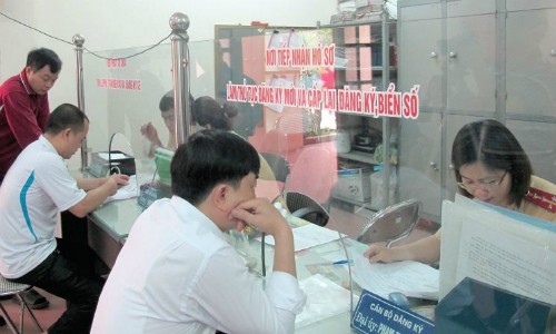 nhung-thu-tuc-khi-mua-xe-cu-khong-phai-ai-cung-biet-1