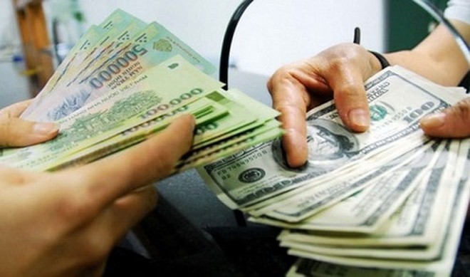 Đổi tiền không đúng quy định của pháp luật có bị phạt?