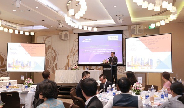 Liên đoàn Doanh nghiệp Singapore và NCB trong cuộc họp ngày 18/7 về cơ hội hợp tác phát triển