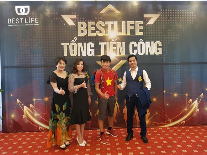 "Khóa học Best Edu như chắp cho em đôi cánh, để cảm thấy đi bộ mà như được “bay”", Nam tâm sự.
