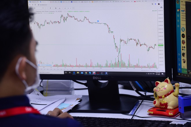 Muôn vẻ vật lấy may của dân chơi chứng khoán thời Covid - 19 ảnh 3