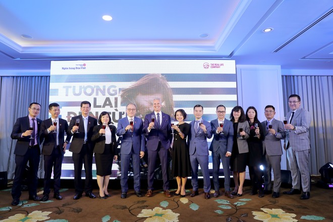 AIA và Viet Capital Bank hợp tác giải quyết quyền lợi bảo hiểm trong vòng 60 phút