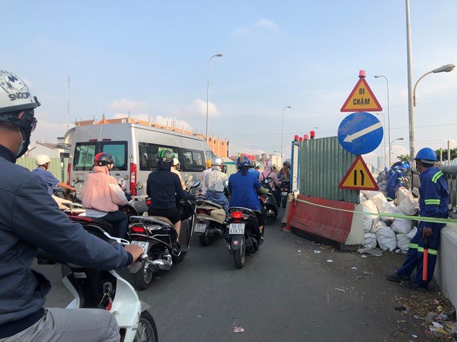 Cầu Kênh Tẻ còn kẹt xe khoảng 4 tháng nữa ảnh 5