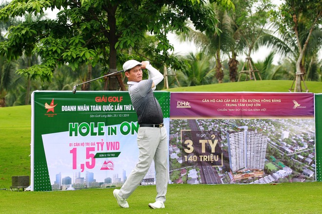 Những khoảnh khắc đẹp tại giải Golf Doanh nhân trẻ toàn quốc năm 2019 ảnh 4