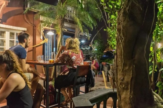 Báo Mỹ gợi ý một tối khám phá ẩm thực Hà Nội ảnh 5