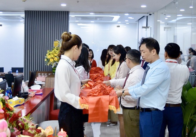 VPS khai trương phòng giao dịch mới tại TP.HCM