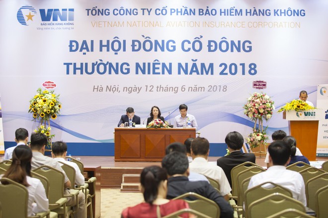 Toàn cảnh đại hội đồng cổ đông thường niên Tổng công ty Cổ phần Bảo hiểm Hàng không năm 2018.