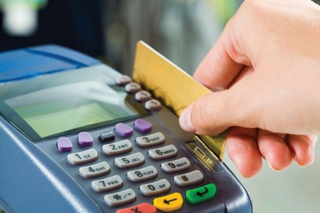 Những tiện ích của thẻ ghi nợ?