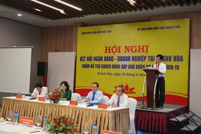 Hệ thống ngân hàng cam kết đáp ứng đủ nguồn vốn cho doanh nghiệp và người dân