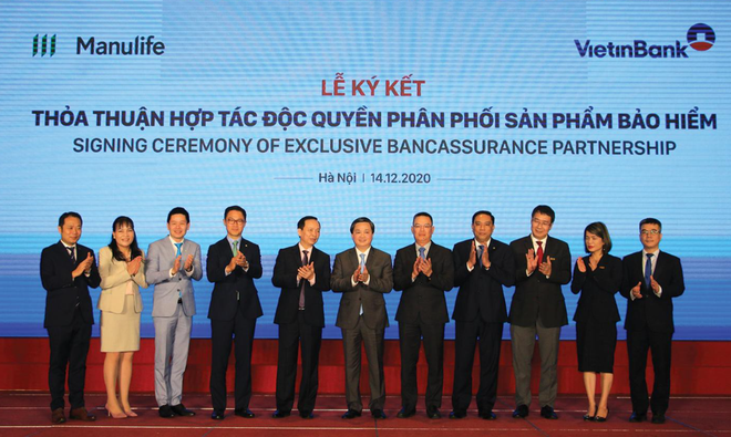 Manulife Việt Nam hợp tác với VietinBank: Đòn bẩy để tiến xa hơn