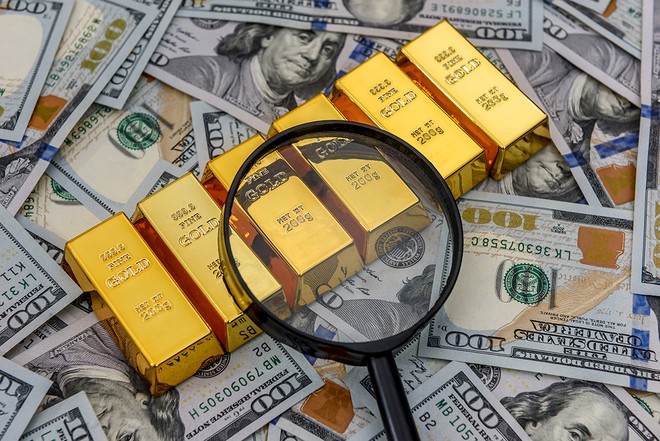 Giá vàng hôm nay ngày 25/6: "Vàng có thểm giảm thêm 100 USD/ounce"