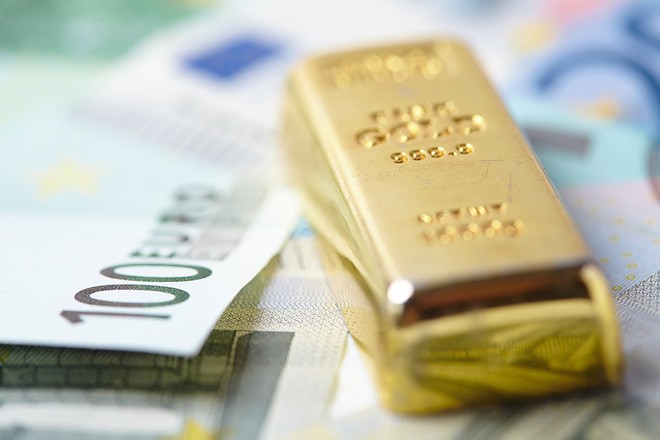 Giá vàng hôm nay ngày 25/5: Giá vàng mất mốc 90 triệu đồng/lượng