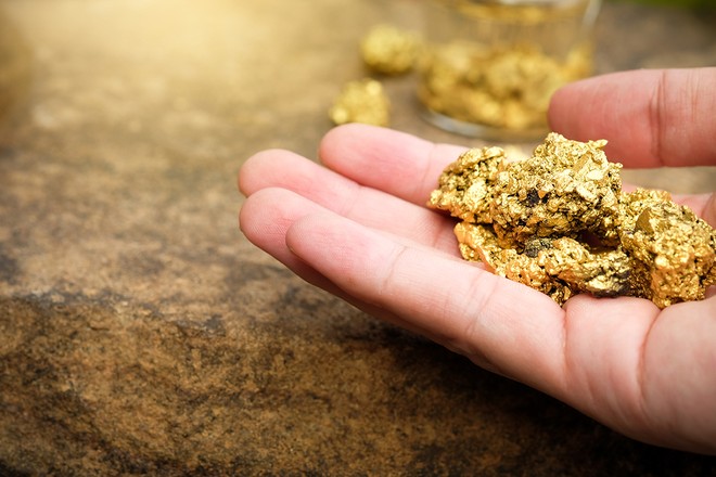 Giá vàng hôm nay ngày 5/7: "Vàng cần giảm xuống dưới 1.900 USD/ounce để kích thích sự chú ý mới"