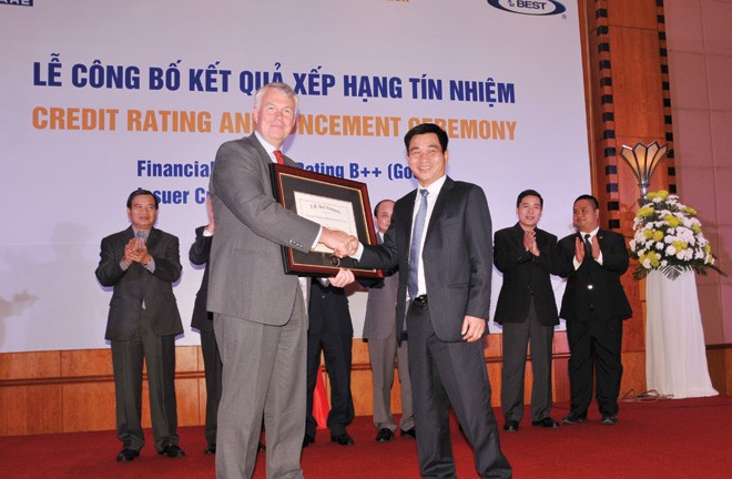 Ngày 1/11/2013, A.M.Best đã xếp hạng Vinare mức B++ (Tốt) về năng lực tài chính