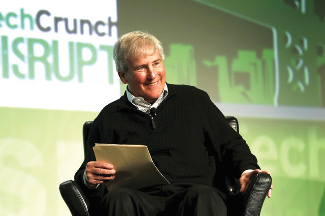 “Người thầy” Bill Campbell giã từ Apple