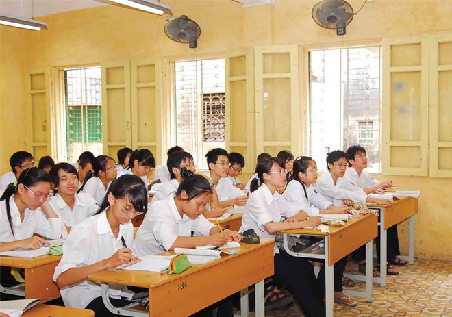 Bảo hiểm học sinh: Đến mùa lại loạn