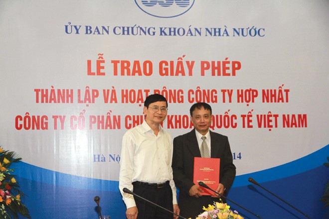 Sáp nhập công ty chứng khoán, càng nấn ná càng bất lợi