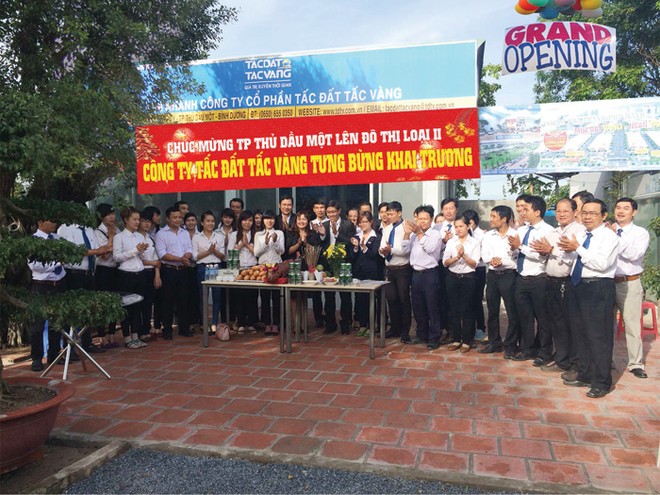 Tấc Đất Tấc Vàng khai trương chi nhánh thứ 4 tại Bình Dương