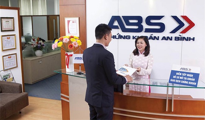 Bán đấu giá gần 11,5 triệu cổ phiếu sở hữu của EVN tại ABS