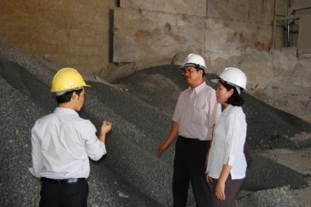 Kho chứa clinker tại Trạm nghiền Xi măng Thủ Đức.