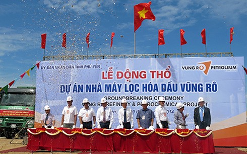 Lễ động thổ dự án Nhà máy lọc hóa dầu Vũng Rô tháng 9/2014