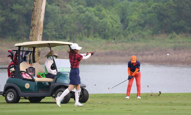 Sẽ quản lý sân golf bằng điều kiện kinh doanh