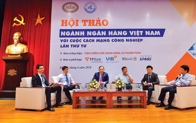 Có nhiều cơ hội mở ra từ cuộc cách mạng công nghiệp 4.0 đối với ngành ngân hàng