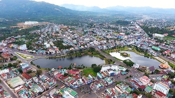 Hoạt động chiếm tỷ trọng lớn nhất trong cơ cấu doanh thu thuần của Công ty là hoạt động công ích