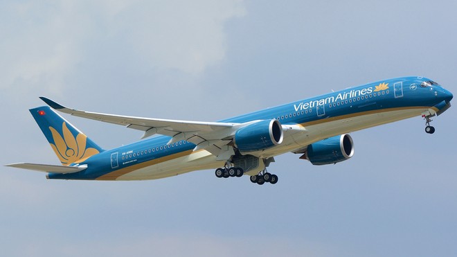 Vào năm ngoái, Vietnam Airlines đã đạt tổng doanh thu và lợi nhuận trước thuế hợp nhất cao nhất từ trước tới nay, lần lượt ước đạt 101.188 tỷ đồng (tăng hơn 2.200 tỷ so với năm 2018) và gần 3.369 tỷ đồng.