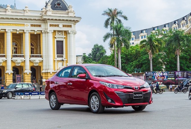 Ông lớn Toyota giảm doanh số 48% trong tháng 1