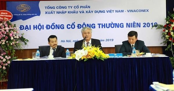 ĐHĐCĐ thường niên 2019 của Vinaconex căng như dây đàn