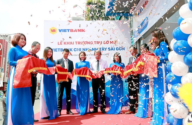 Vietbank liên tiếp khai trương hoạt động các trụ sở mới