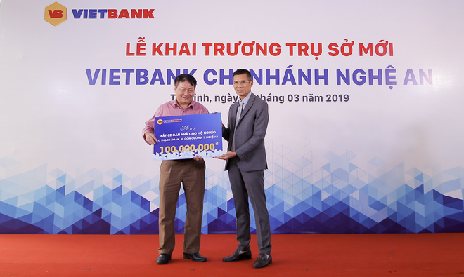 Vietbank chi nhánh Nghệ An khai trương trụ sở mới 