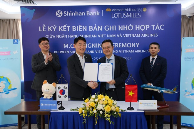 Ngân hàng Shinhan hợp tác cùng trung tâm bông sen vàng triển khai chương trình "mua ngoại tệ - tặng dặm thưởng"