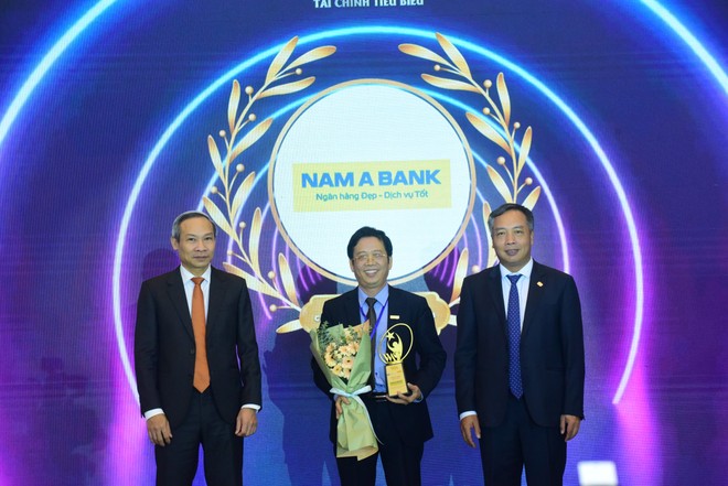 Nam A Bank được vinh danh ở hai hạng mục tại Diễn đàn Cấp cao Cố vấn tài chính Việt Nam