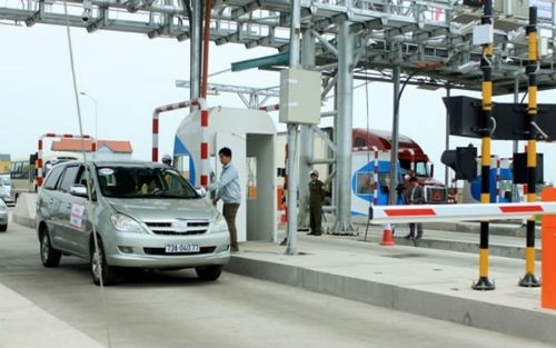 Mật độ trạm thu phí quá dày đặc, không đảm bảo khoảng cách theo quy định 70 km.