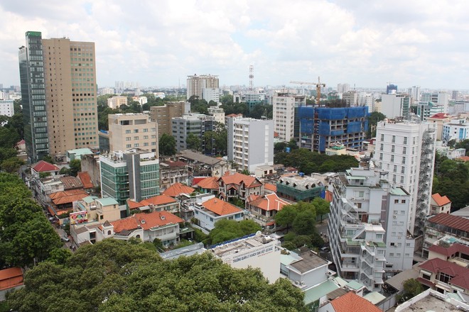 Người Nhật giàu vì làm công nghiệp, Việt Nam giàu nhờ bất động sản