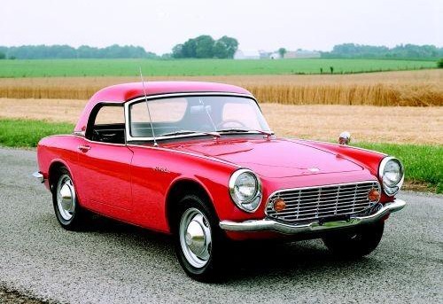 Honda S600 bản tiêu chuẩn.