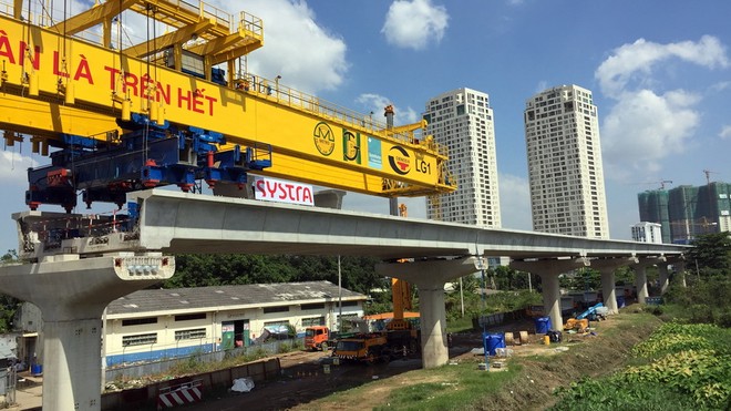 Tuyến metro số 1 thiếu tiền, nhà thầu đòi ngừng thi công