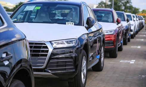 Audi Q5 mới vừa đến cảng tại TP. Hồ Chí Minh.