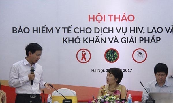 Một buổi hội thảo nhằm tháo gỡ khó khăn khi chuyển đổi nguồn lực điều trị HIV/AIDS sang quỹ Bảo hiểm y tế