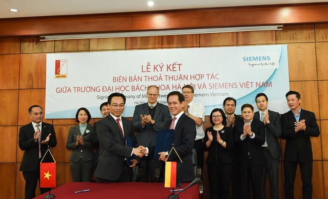 Đại học Bách Khoa Hà Nội và Siemens ký kết Biên bản ghi nhớ phát triển tài năng tương lai về kỹ thuật số 