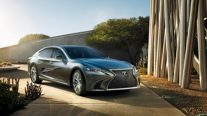 Lexus LS500 2019 công bố giá bán từ hơn 7 tỷ đồng tại Việt Nam. 