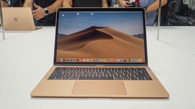 MacBook Air 2018 tân trang giá tương đương iPhone XS