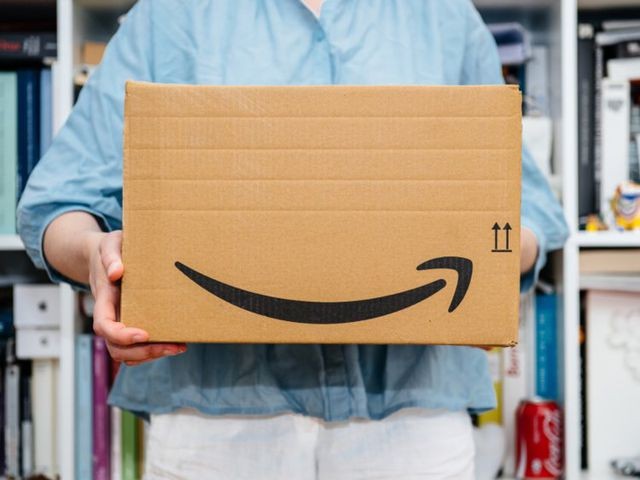 Thanh niên 22 tuổi lừa đảo gần 9 tỷ đồng từ Amazon chỉ bằng cách không ngờ