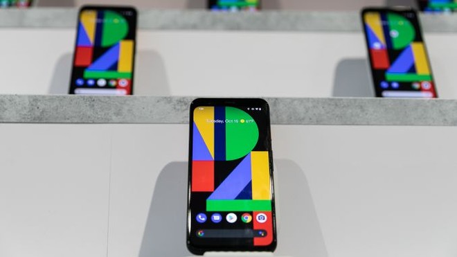 Pixel 4 có dung lượng pin không quá lớn. Ảnh: Internet.