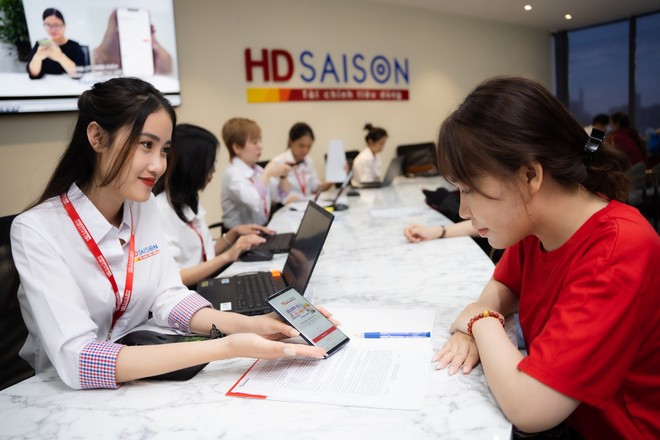 Công nhân khu công nghiệp tại Nghệ An tiếp cận khoản vay tại HD SAISON.