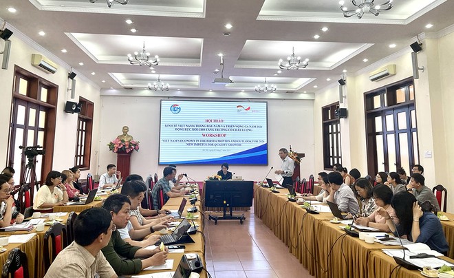 Hội thảo “Kinh tế Việt Nam 6 tháng đầu năm và triển vọng cả năm 2024: Động lực mới cho tăng trưởng có chất lượng”.